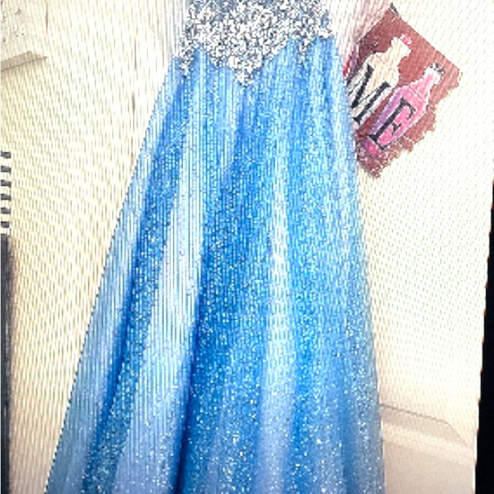 Elegant Blue prom /Quinsanera Dress